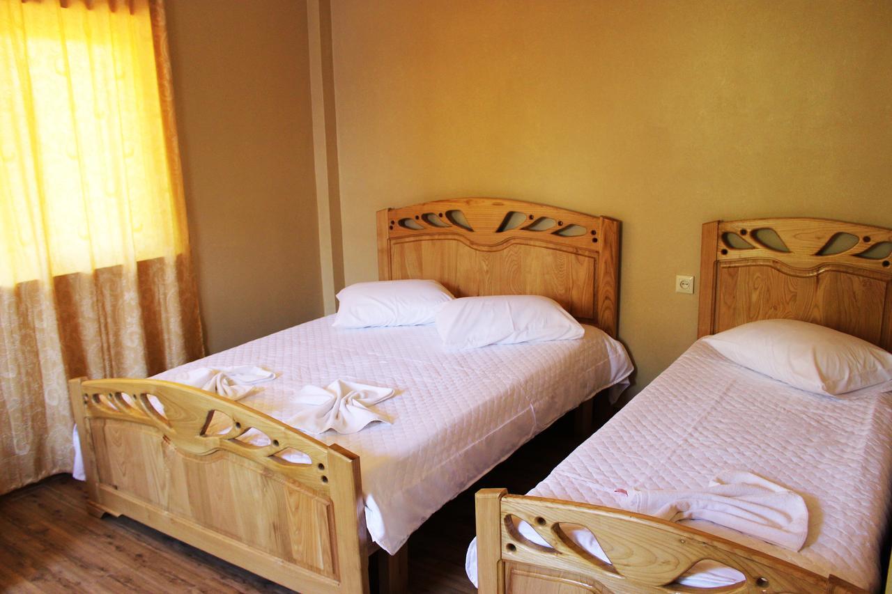 Hotel Evrazia Ureki Eksteriør bilde