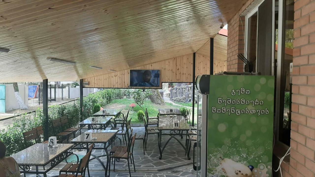 Hotel Evrazia Ureki Eksteriør bilde