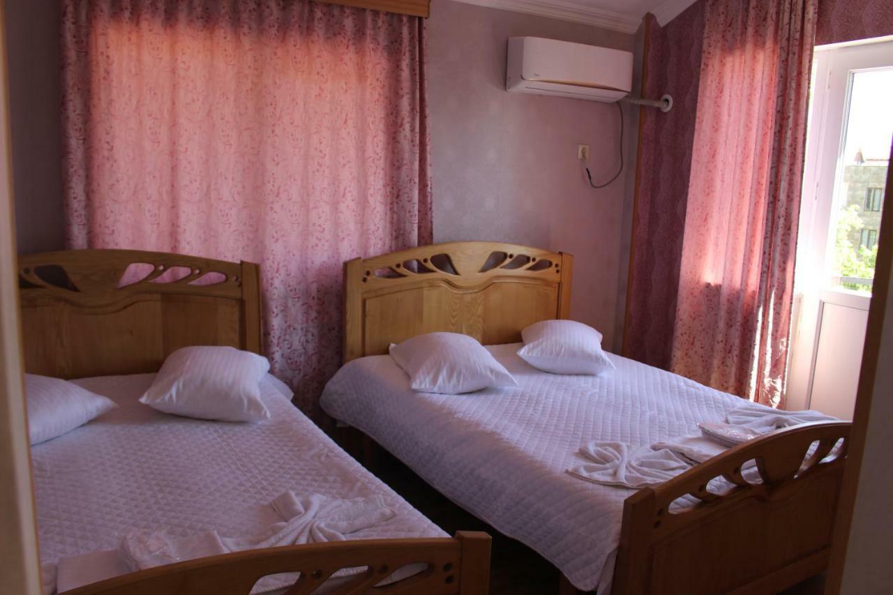 Hotel Evrazia Ureki Eksteriør bilde